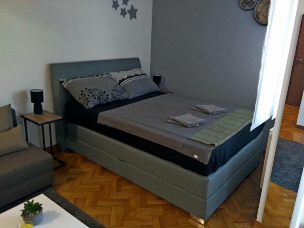 Time Keeper - Self Check In Osijek